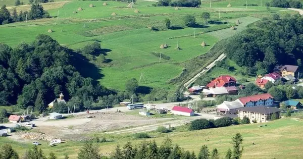 Закарпатець уник покарання за стрілянину і підпал мотоциклів на території курорту