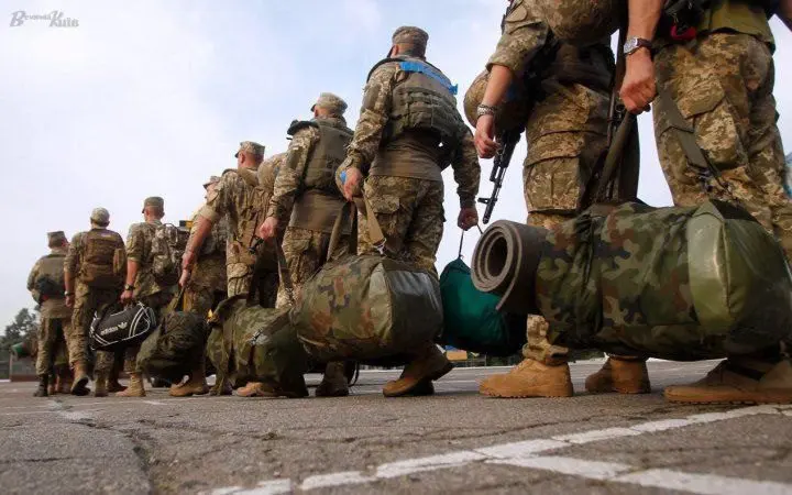 В Україні продовжили дії воєнного стану та мобілізації до 5 листопада