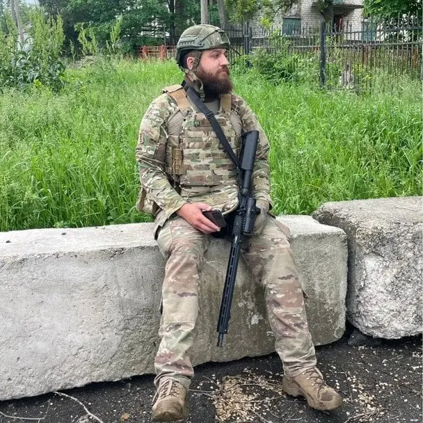 Побиття Кориневича: чому Азов і Третя штурмова побили "горшки"