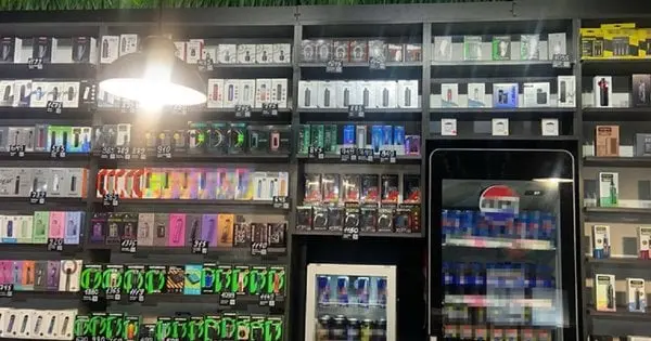 БЕБ викрило у Львові мережу магазинів на незаконному продажі електронних сигарет