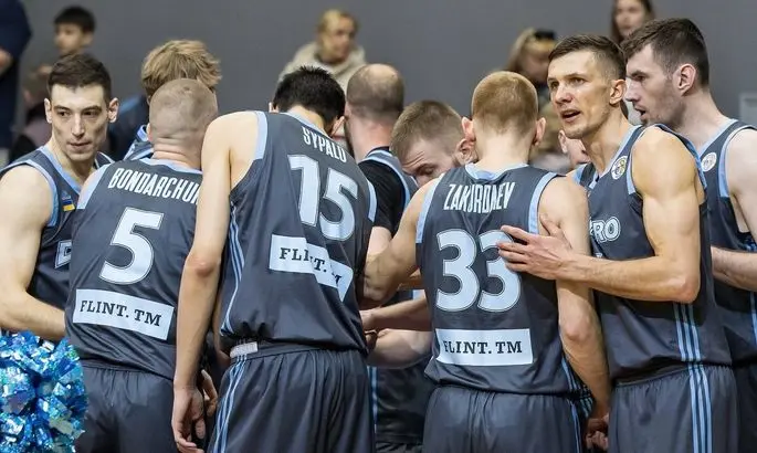 Дніпро розпочне міжнародні збори з баскетболу