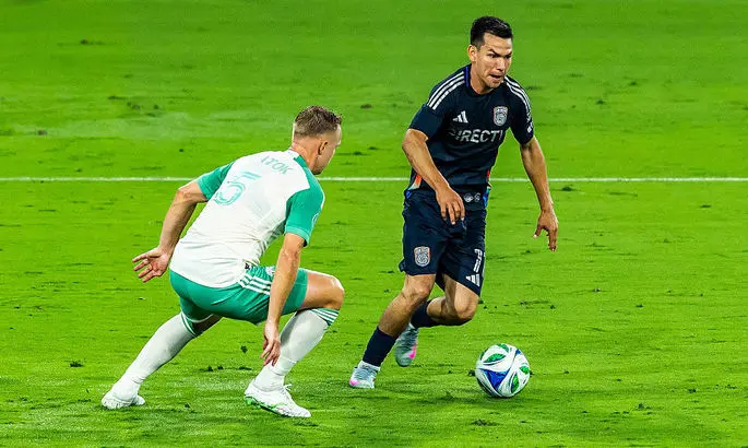 Сваток провел девятый подряд полный матч за Остин в MLS